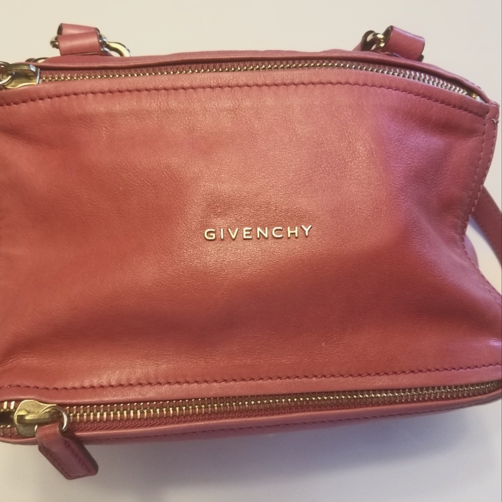 Givenchy medium Pandora handle bag in pink